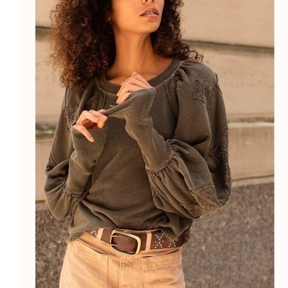 Free People Adella Lace‎ Crochet Puff Sleeve Cropped Sweatshirt Olive Green XS